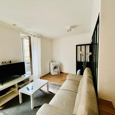 Appartement 2 Pieces, Proche Rer, Bus Et Chateau Rambouillet Exterior foto